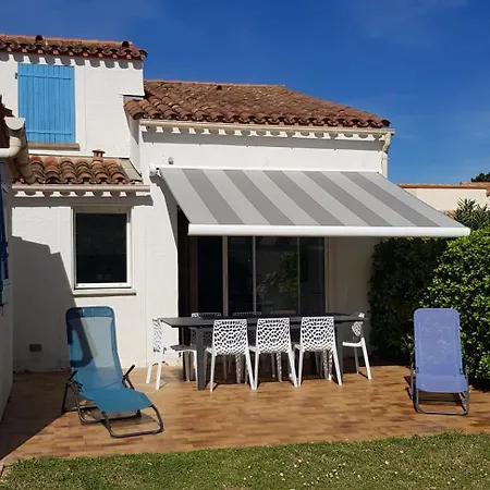 Votre Maison De سان سيبريان